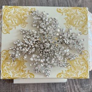 Bridal styles hair comb brand new inbox
